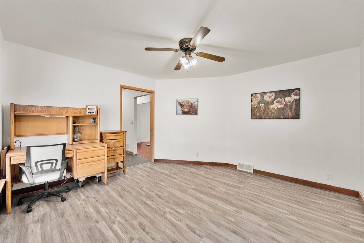 1703 Lloyd Avenue, Eau Claire WI 54701 - Residential house for sale - MLS #1605779 - image4