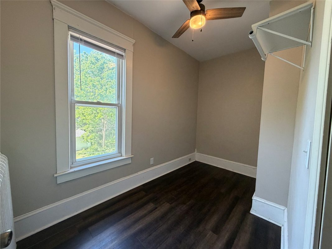 317 Summit Avenue, Eau Claire WI 54701 - ResidentialIncome house for sale - MLS #1600094 - image15