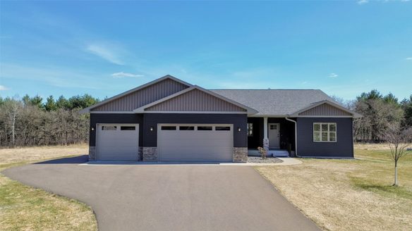 N5184 558th Street Menomonie WI 54751 — photo 1