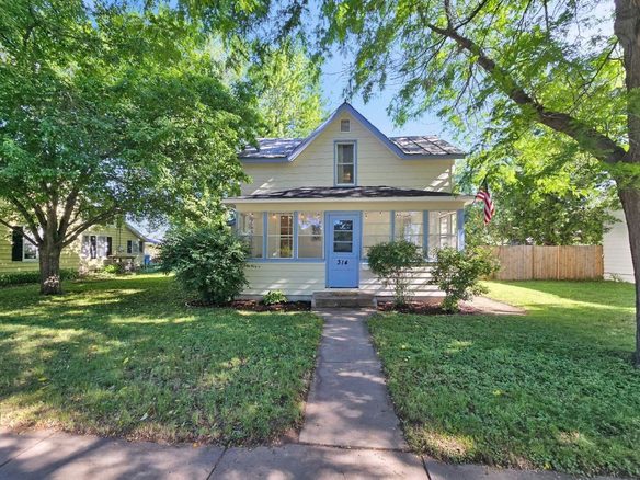 314 Olive Street, Chippewa Falls WI 54729 - Residential house for sale - MLS #1602254 - image1