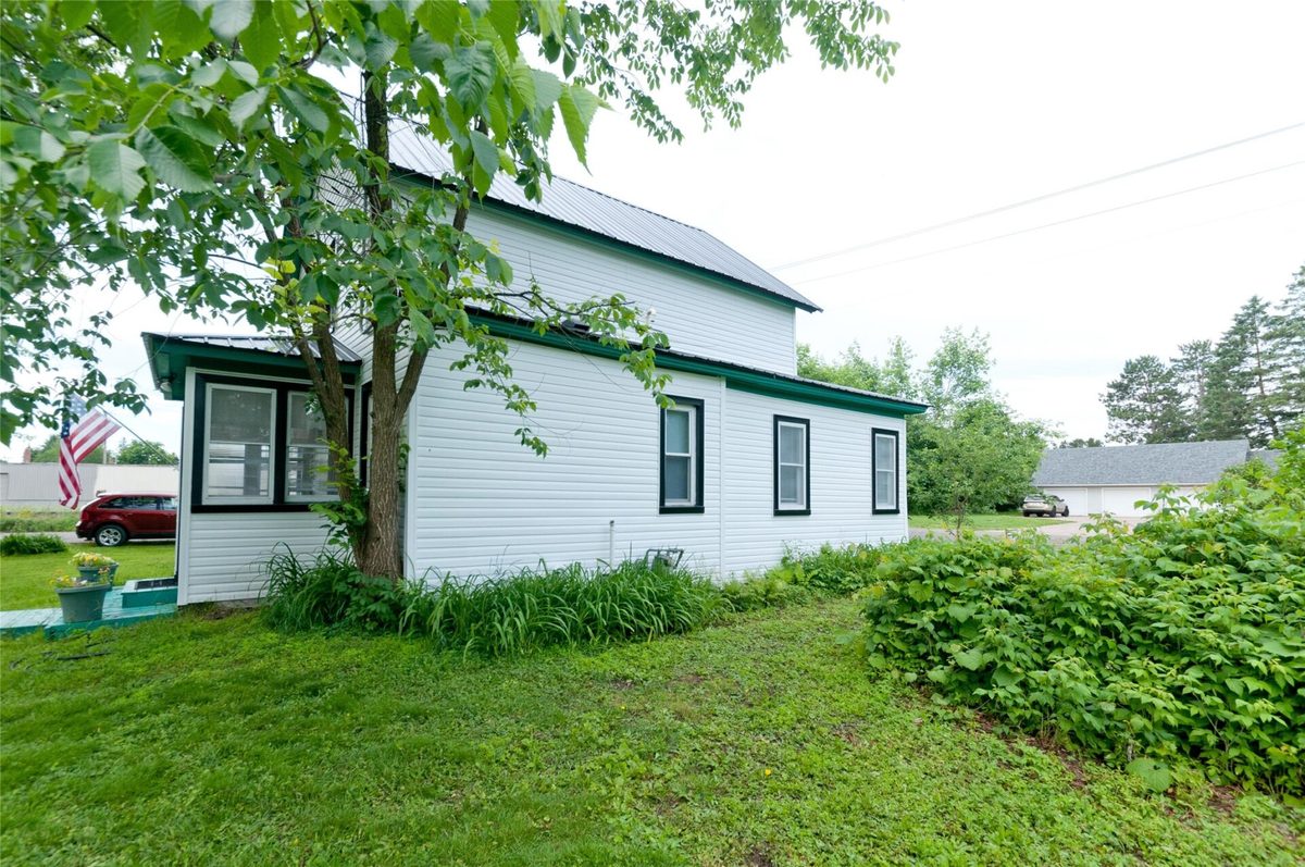 301 10th Street, Cameron WI 54822 - Residential house for sale - MLS #1602427 - image3