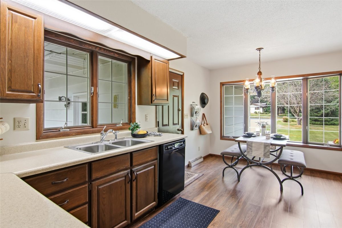 2719 Deblene Lane, Eau Claire WI 54703 - Residential house for sale - MLS #1604386 - image9