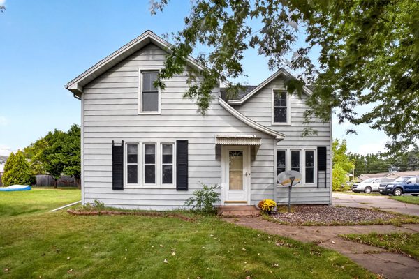 113 W Lincoln Avenue Fall Creek WI 54742