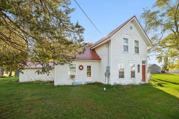 W2393 County Road K  Durand WI 54736