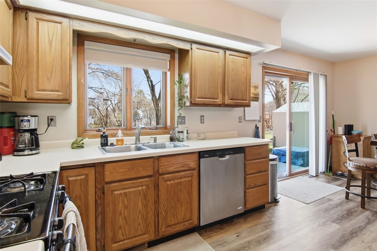 Residential at 2107 15th Street, Eau Claire, WI 54703 — photo 15