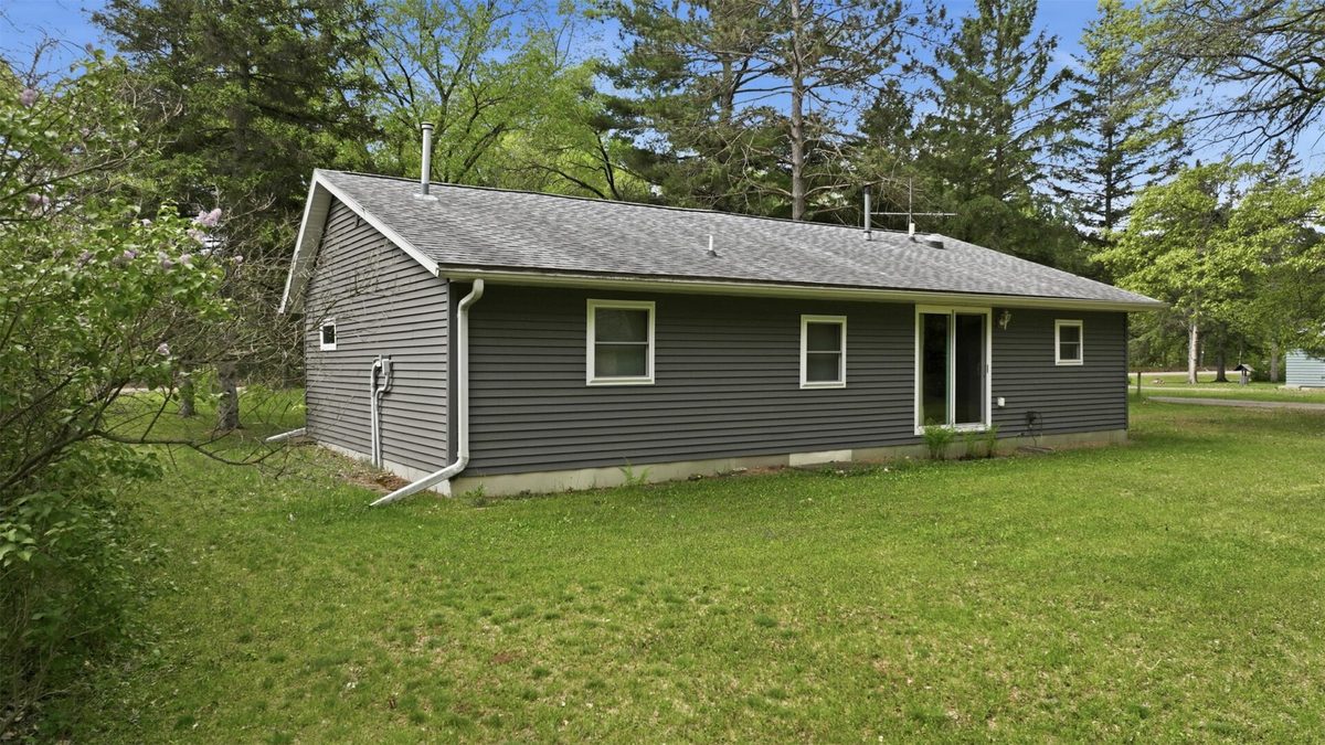 26660 County Road M, Holcombe, WI