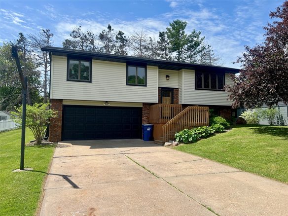 1212 Marshall Street, Rice Lake WI 54868 - Residential house for sale - MLS #1601648 - image1
