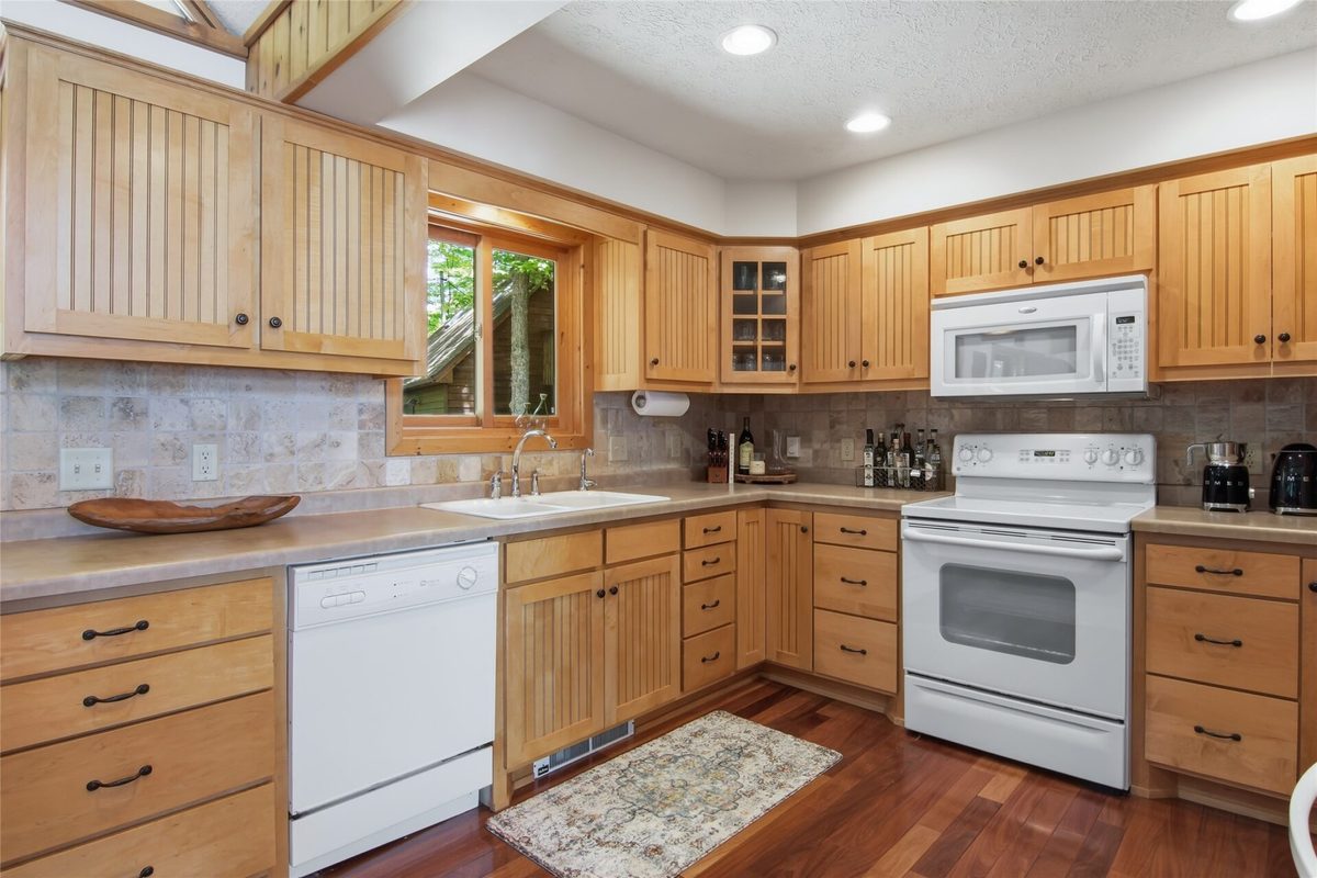 12785 Peninsula Road, Hayward WI 54843 - Residential house for sale - MLS #1605341 - image10