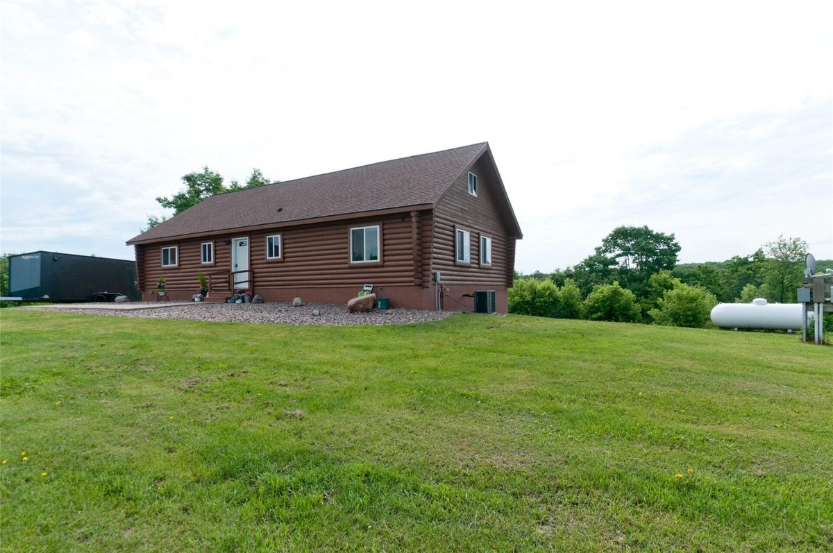 W15991 Random Ridge Road, Weyerhaeuser WI 54895 - Residential house for sale - MLS #1602156 - image3