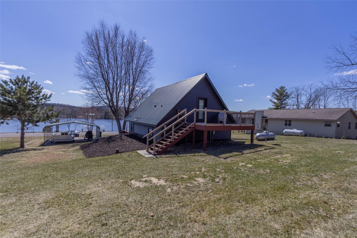W9490 County Road D  Holcombe WI 54745 — photo 4