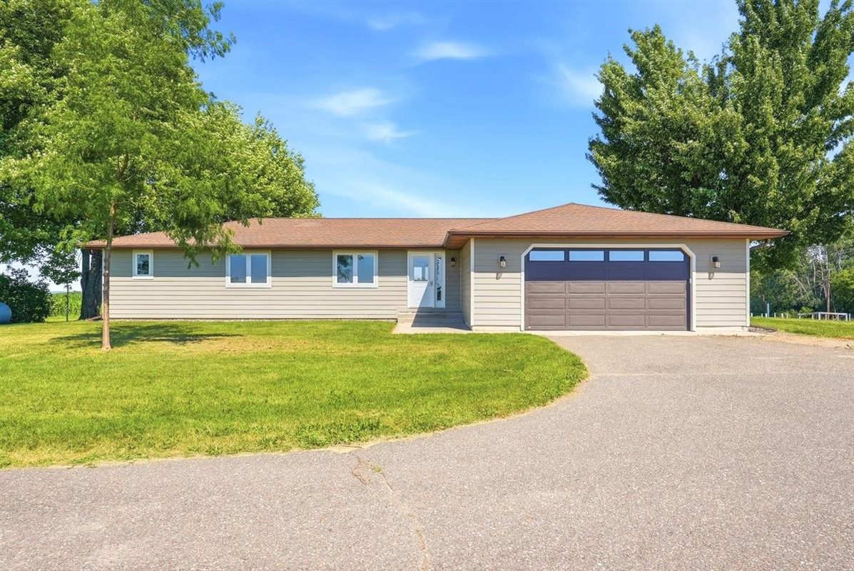 18444 County Highway OO, Chippewa Falls WI 54729 - Residential house for sale - MLS #1603353 - image2