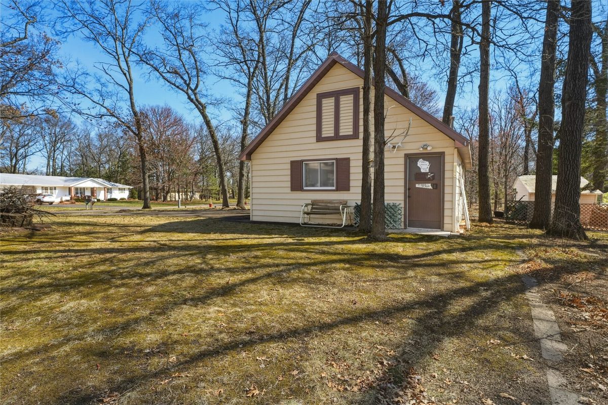 17042 54th Avenue, Chippewa Falls, WI