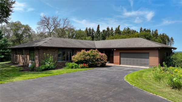 5892 Graff Road Eau Claire WI 54701