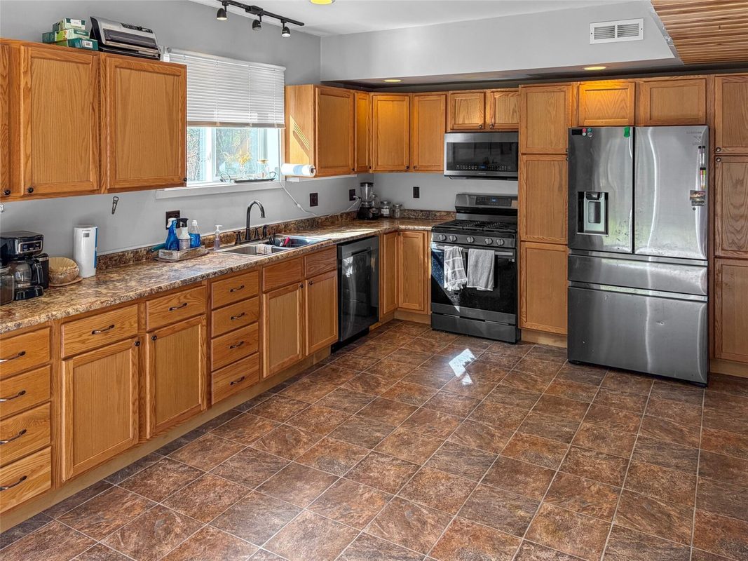 8037 Pow Road, Springbrook WI 54875 - Residential house for sale - MLS #1606055 - image16