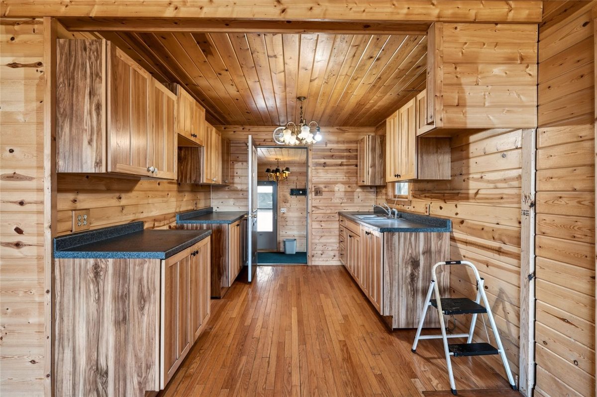 44145 Dodd Drive, Cable WI 54821 - Residential house for sale - MLS #1601346 - image17