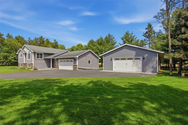 1301 Sandy Ridge Lane, Altoona WI 54720 - Residential house for sale - MLS #1601778 - image1