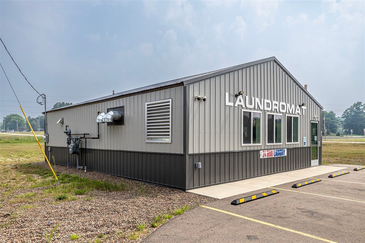 125 Interstate Road, Hixton WI 54635 - CommercialSale house for sale - MLS #1603342 - image2