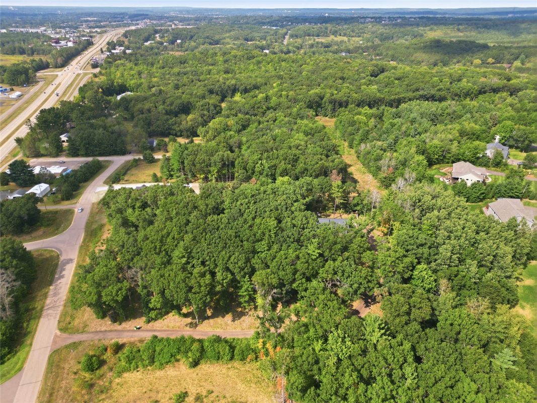 6040 Sandstone Road, Eau Claire WI 54701 - Residential house for sale - MLS #1604720 - image7