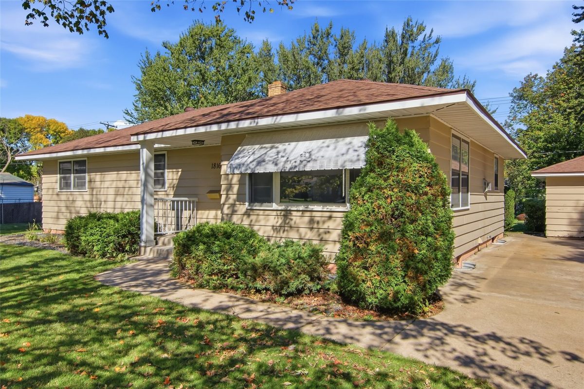 1816 Taft Avenue, Eau Claire WI 54701 - Residential house for sale - MLS #1605655 - image2