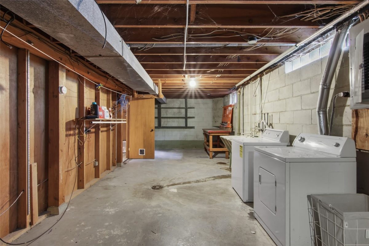 904 Lexington Boulevard, Eau Claire WI 54701 - Residential house for sale - MLS #1603597 - image34