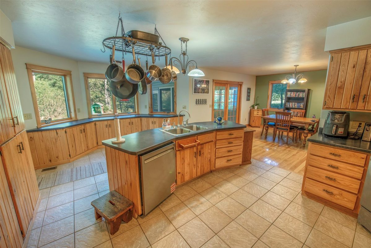 5135 County Road B, Eau Claire WI 54701 - Residential house for sale - MLS #1605067 - image8