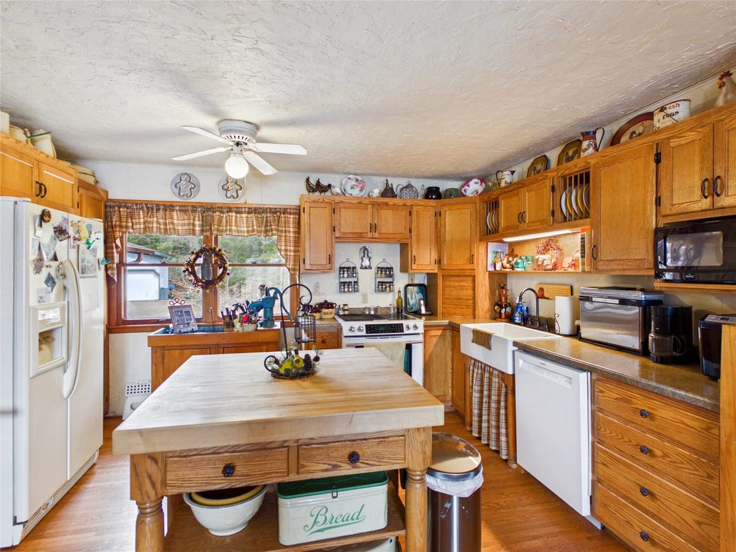 11423 Bluebird Lane Hayward WI 54843 — photo 29