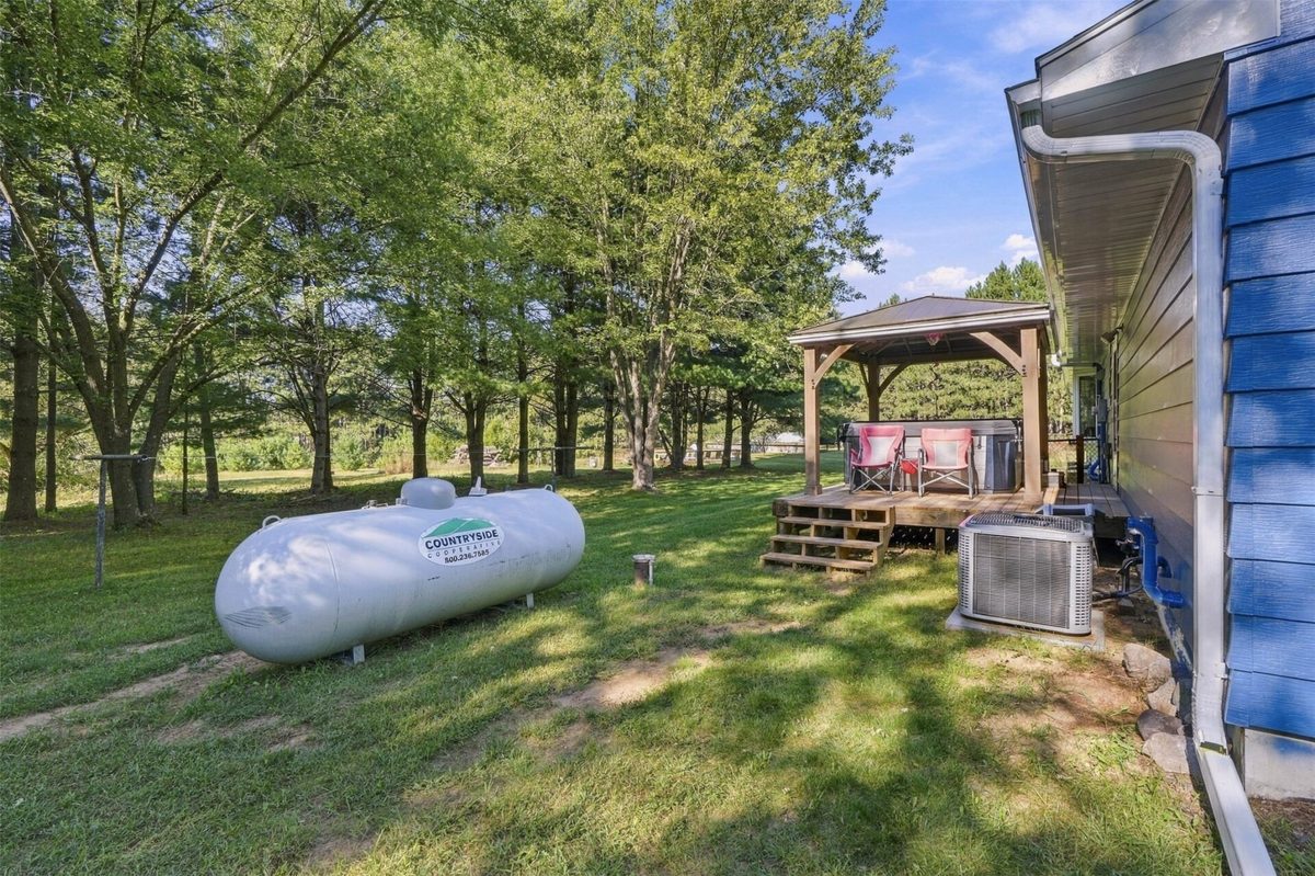 S 8825 Short Road, Eau Claire WI 54701 - Residential house for sale - MLS #1604992 - image48