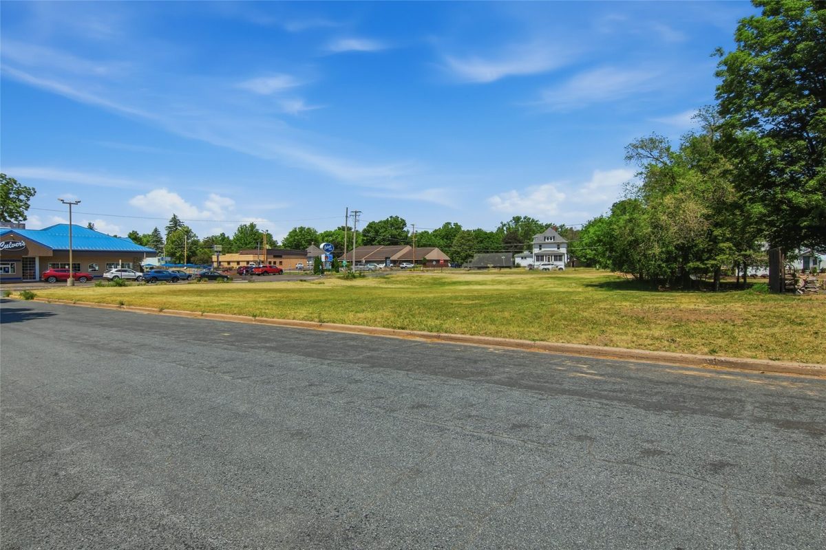 1406 Stout Road, Menomonie, WI