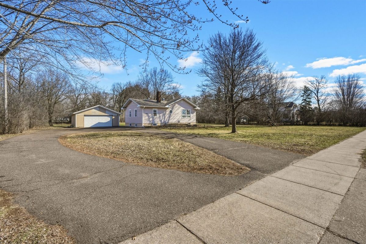 2804 North Lane, Eau Claire, WI