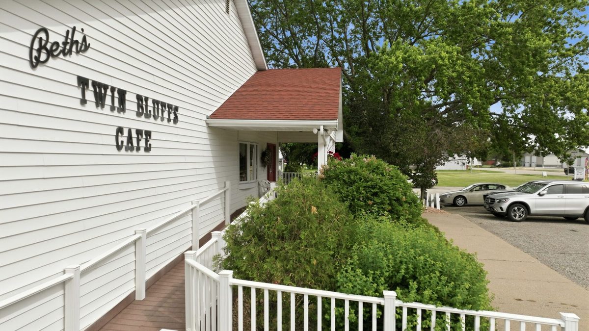 , Nelson WI 54756 - CommercialSale house for sale - MLS #1601736 - image3