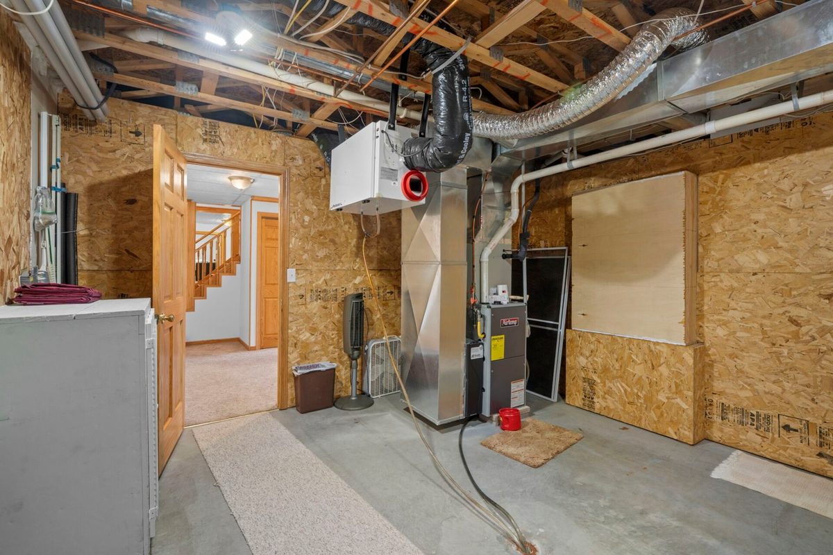 209 30th Street, Clear Lake WI 54005 - Residential house for sale - MLS #1601207 - image43