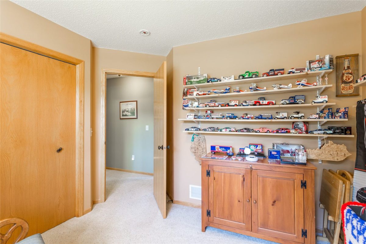 956 Sunflower Way, Amery, WI