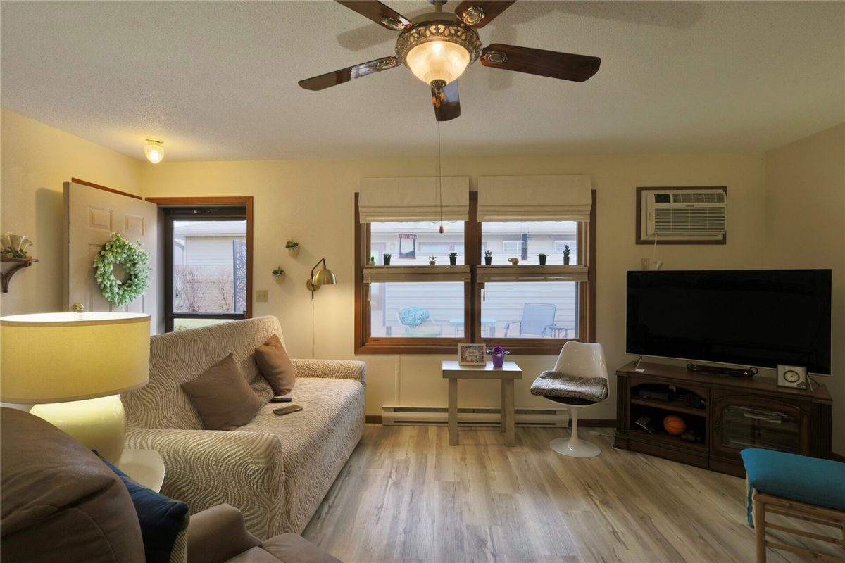 3434 Miller Street Eau Claire WI 54701 — photo 15