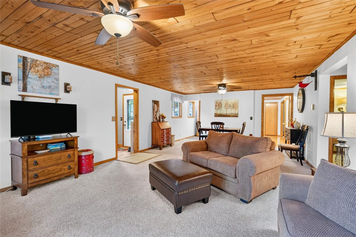2727 26 7/8 Avenue, Mikana WI 54857 - Residential house for sale - MLS #1604995 - image9