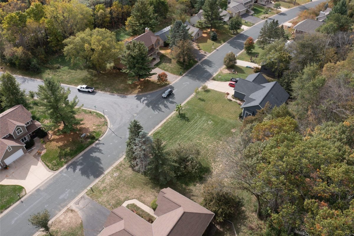 1805 Golf View Drive, River Falls WI 54022 - Land house for sale - MLS #1605833 - image3
