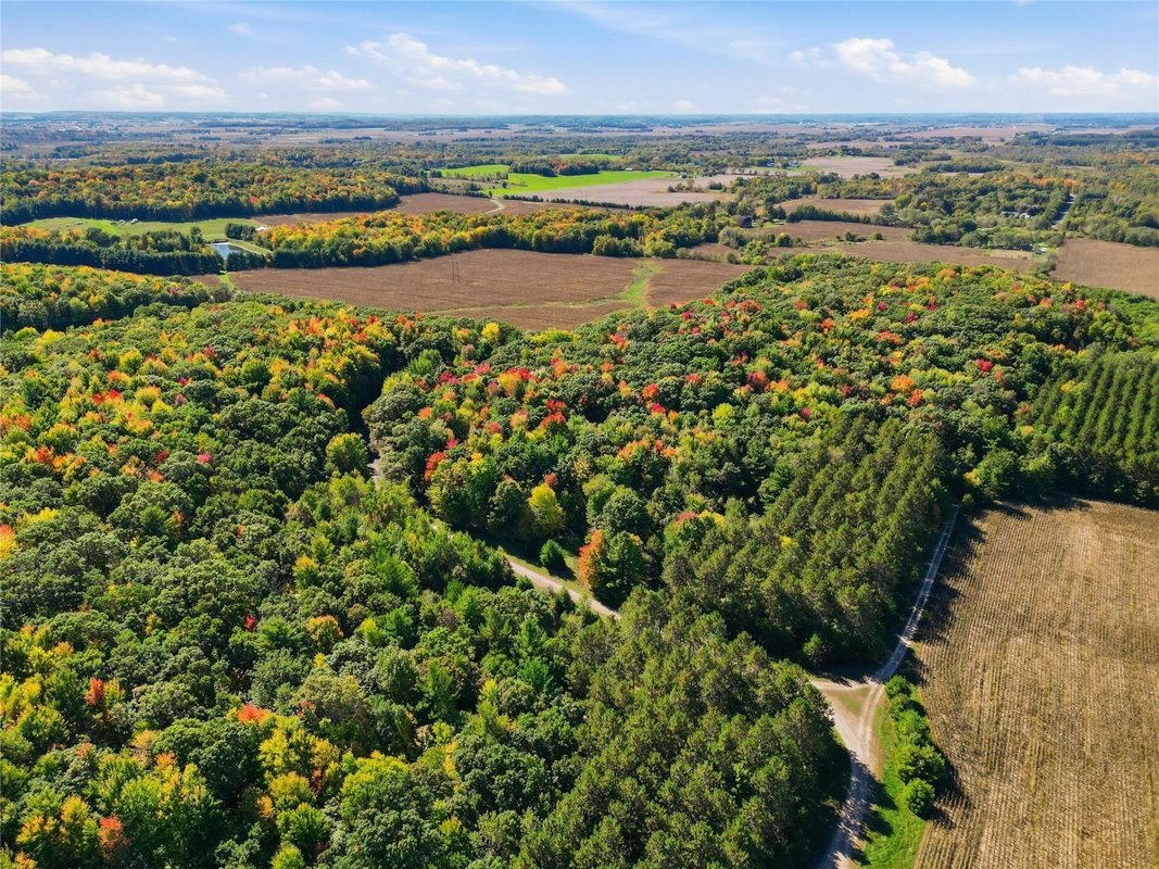 N6587 State Road 40, Elk Mound WI 54739 - Residential house for sale - MLS #1605426 - image40