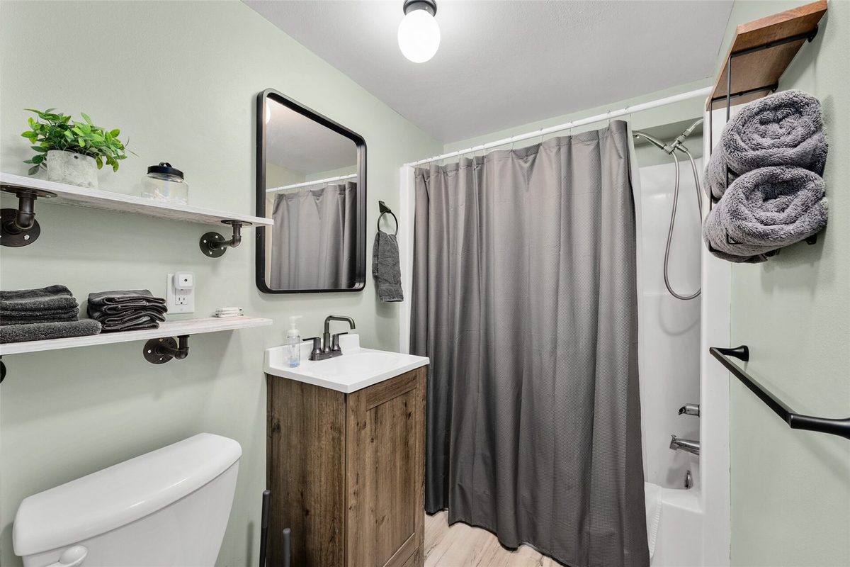 2725 Somona Parkway, Eau Claire WI 54703 - Residential house for sale - MLS #1606234 - image27