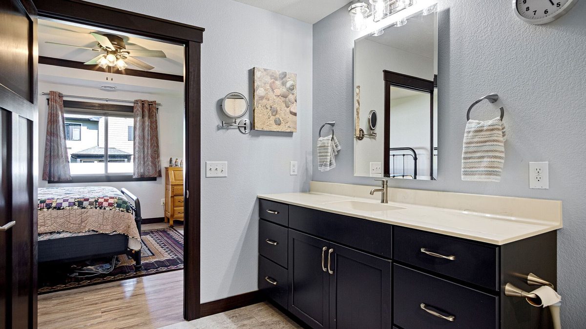 4897 Field Crest Lane, Eau Claire WI 54701 - Residential house for sale - MLS #1603201 - image33
