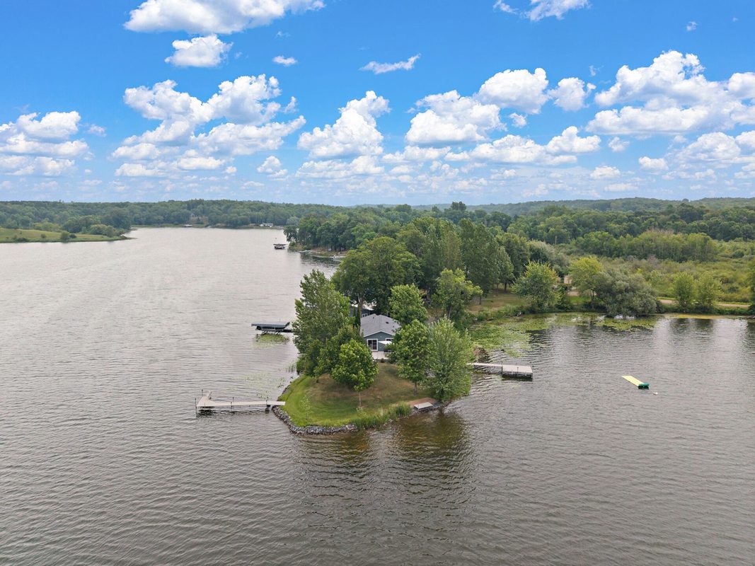 12218 Pickerel Point, Grantsburg, WI