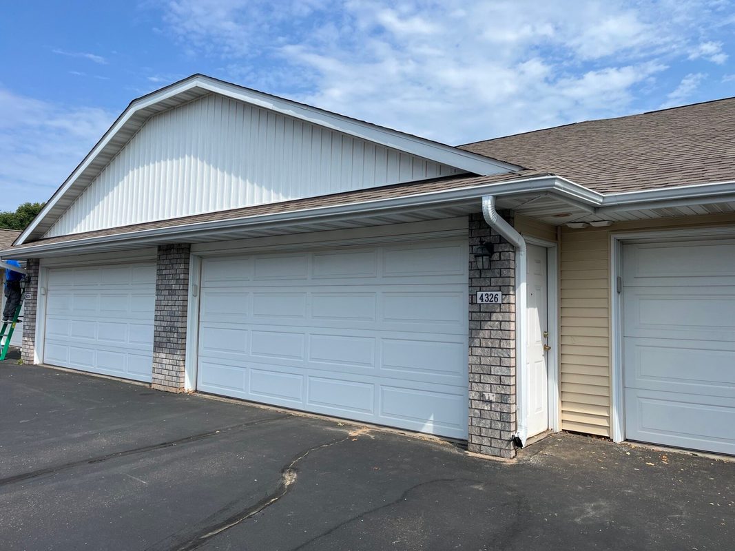 4326 Robin Meadows Lane, Eau Claire WI 54701 - Residential house for sale - MLS #1604398 - image2