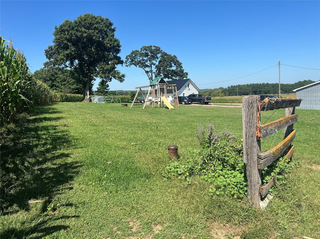 14207 Holmes Road, Hixton WI 54635 - Farm house for sale - MLS #1604847 - image12