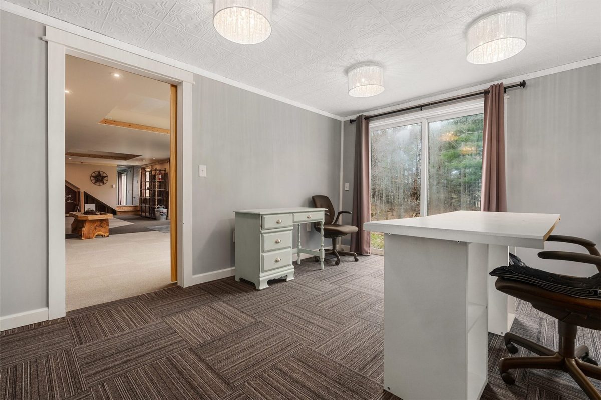 N5353 Thornapple Road, Ladysmith, WI
