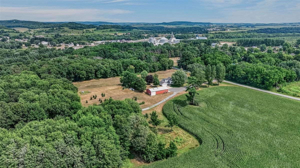 N8481 Kleba Road, Hixton WI 54635 - Farm house for sale - MLS #1603942 - image50