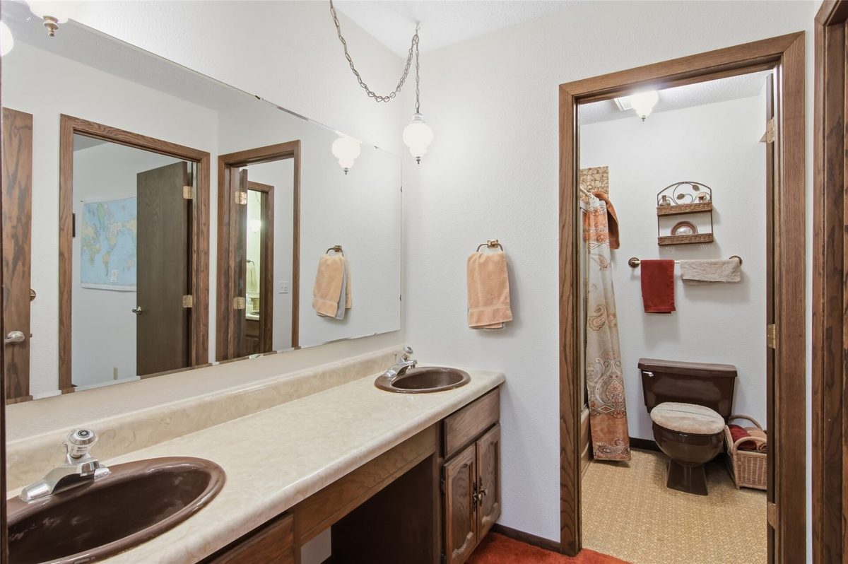 8145 Lowes Creek Road, Eau Claire WI 54701 - Residential house for sale - MLS #1605658 - image23