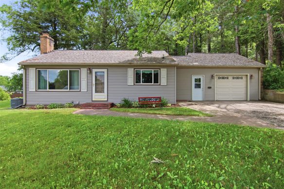 2715 Rudolph Road, Eau Claire WI 54701 - Residential house for sale - MLS #1601712 - image1