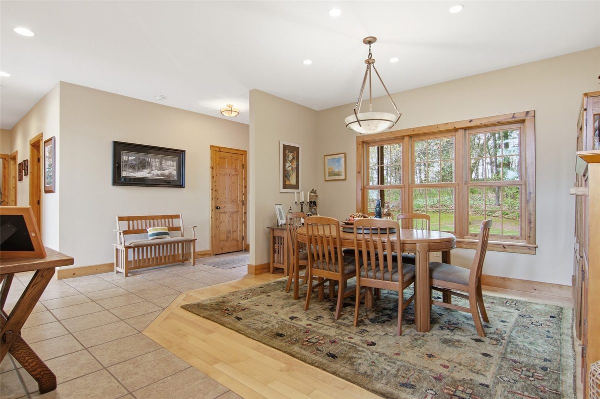 E8200 260th Avenue, Elk Mound WI 54739 - Residential house for sale - MLS #1600905 - image12