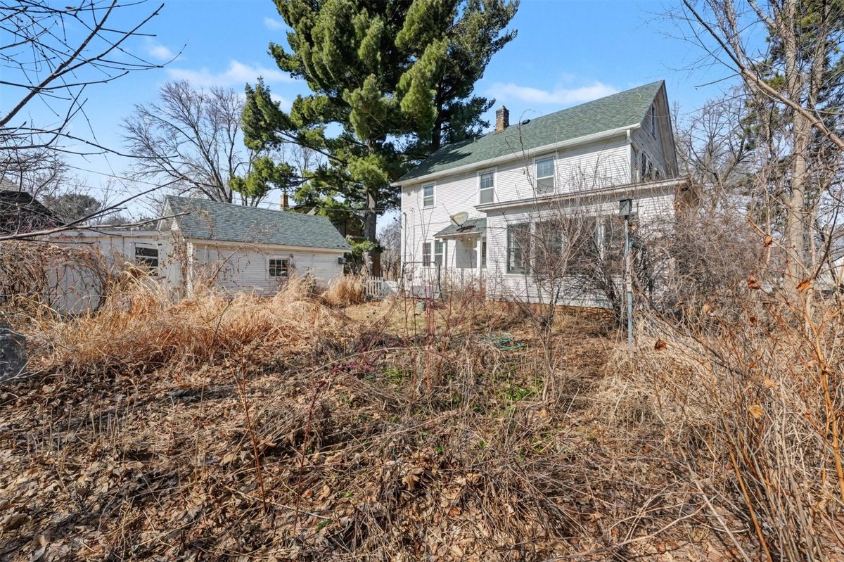 Residential at 321 Roosevelt Avenue, Eau Claire, WI 54701 — photo 36