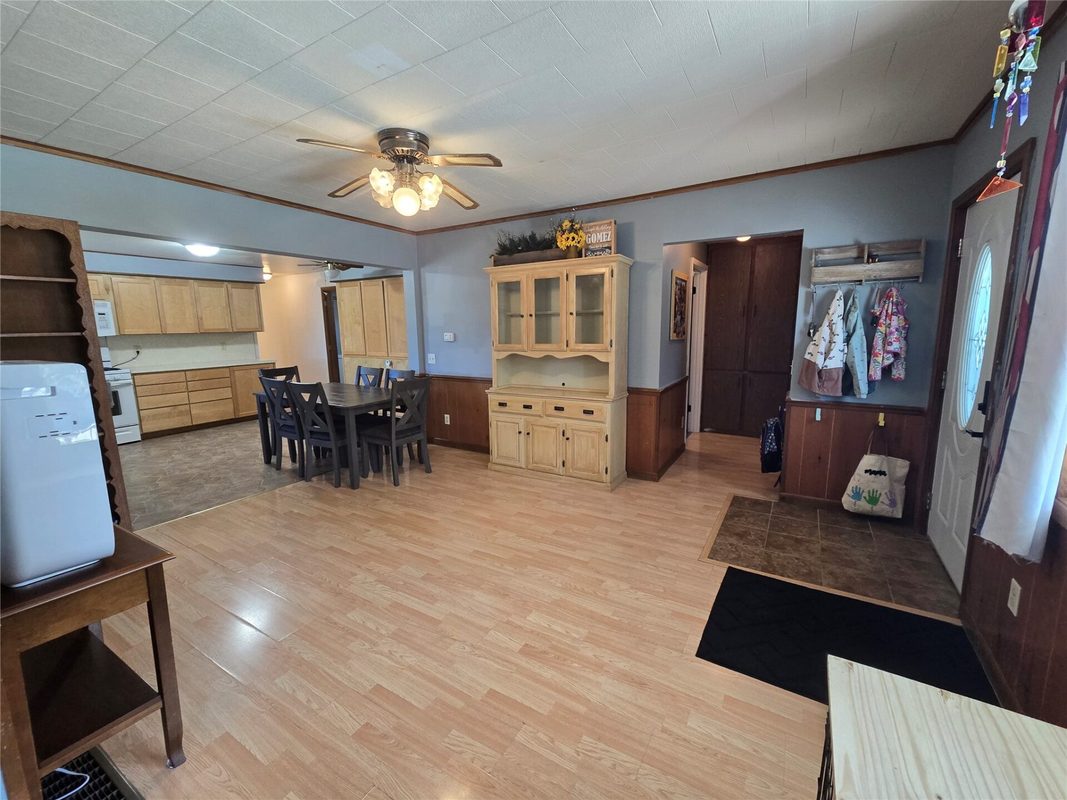 207 15th Street, Neillsville WI 54456 - Residential house for sale - MLS #1605147 - image4