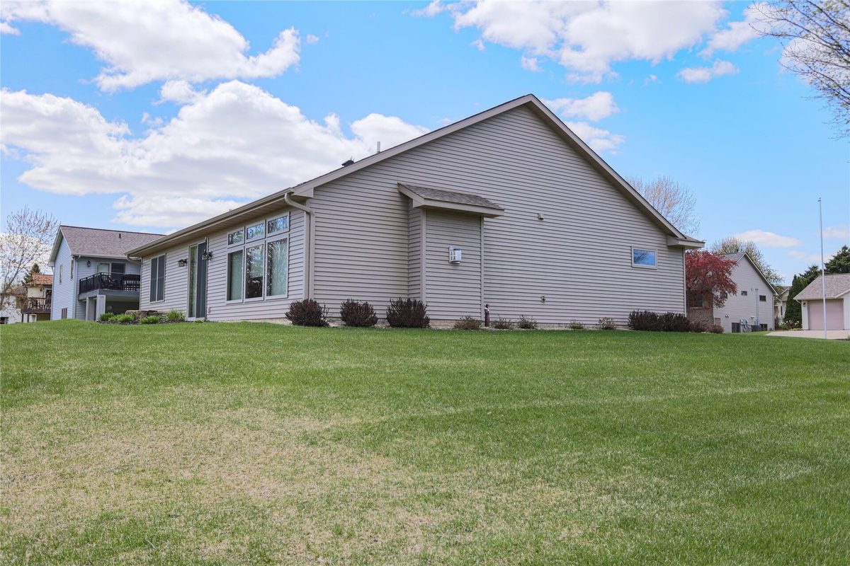 298 Kusilek Street, River Falls WI 54022 - Residential house for sale - MLS #1600713 - image3