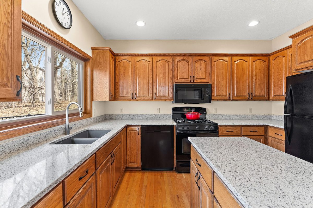 1016 Willow River Road, Hudson WI 54016 - Residential house for sale - MLS #1600319 - image11